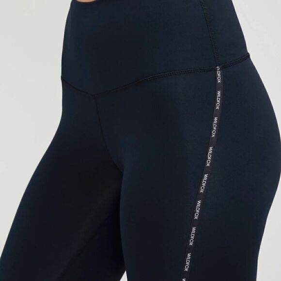 NWT Wildfox The Aerglo Legging - Picture 1 of 13